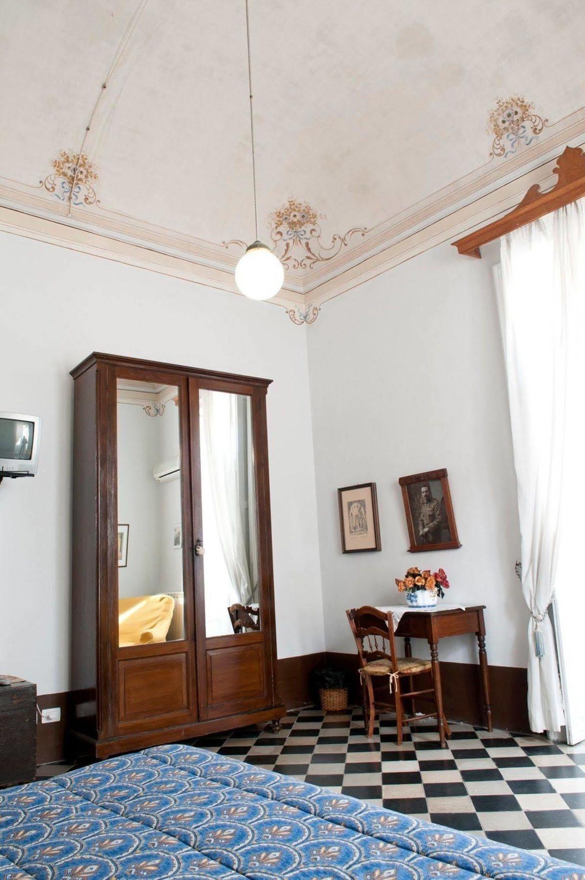 Casa Cristina Allotjament i esmorzar 3*